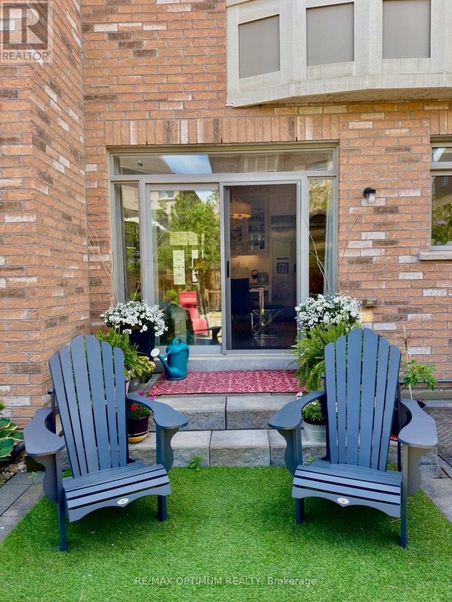 47 ROYAL WEST DRIVE - 47