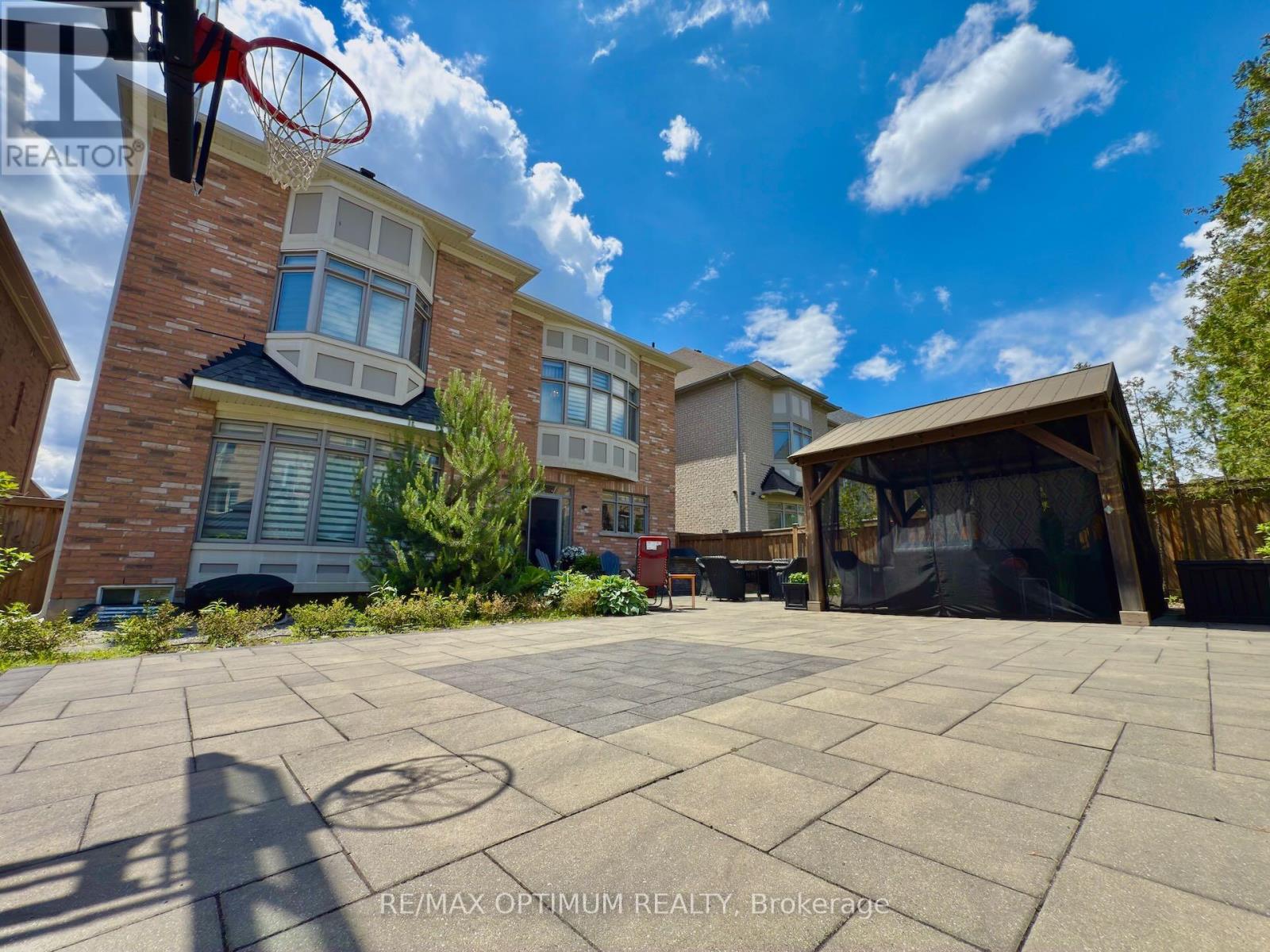 47 ROYAL WEST DRIVE - 48