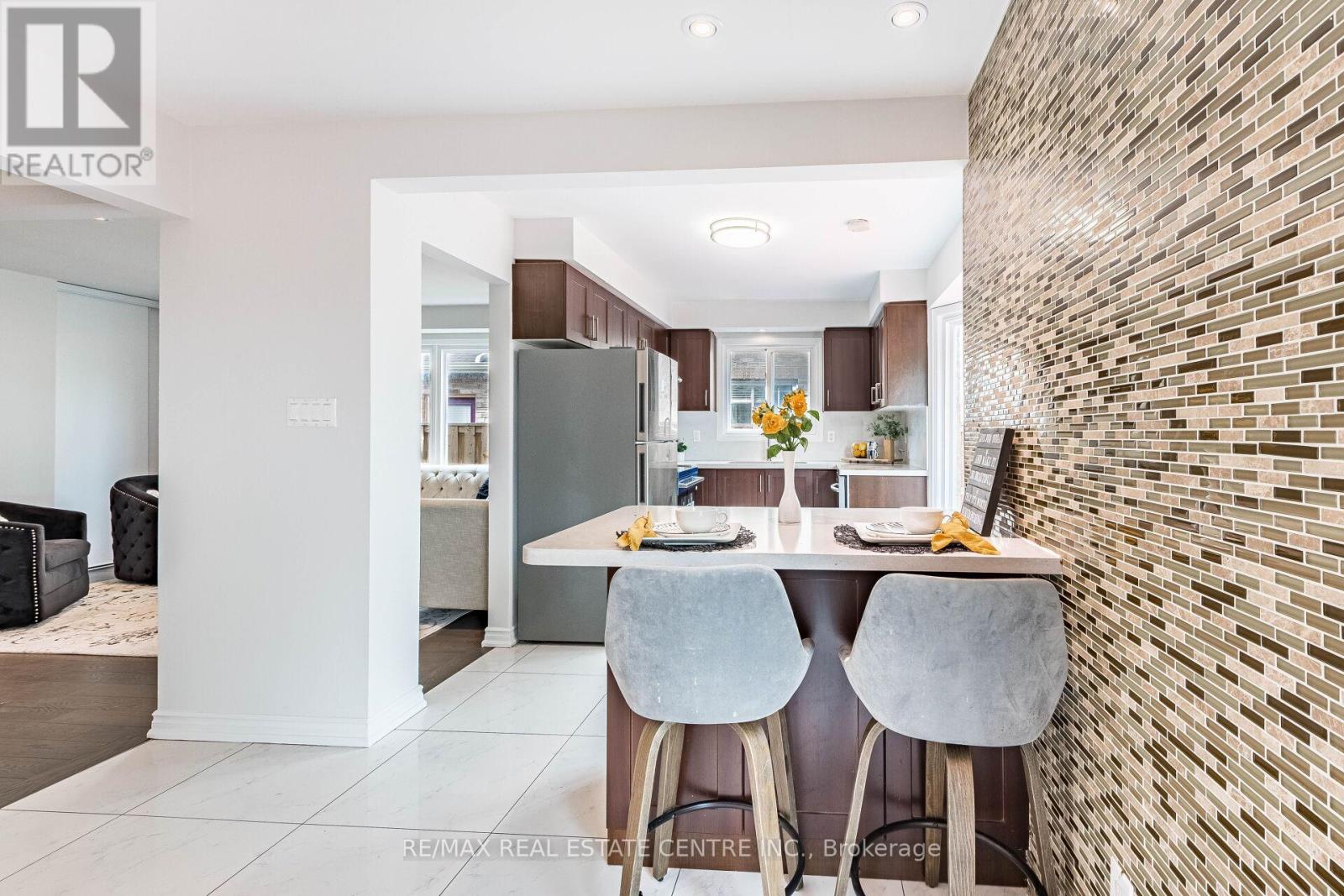 1124 SHAGBARK CRESCENT - 10