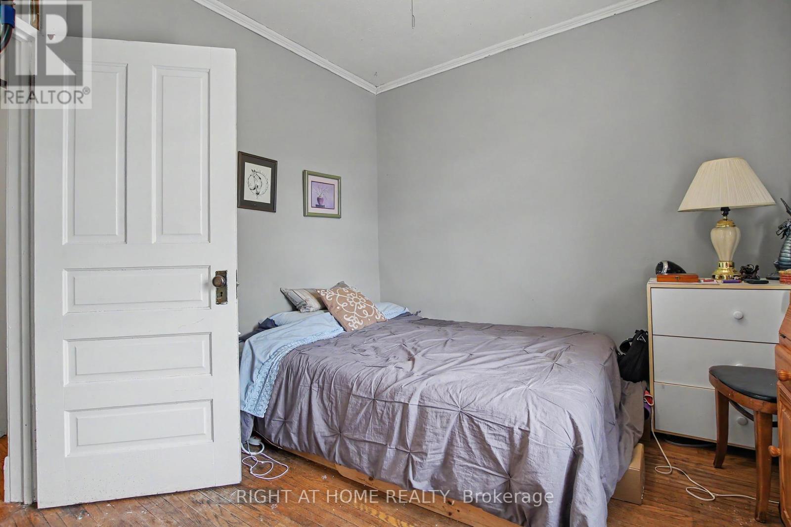 30 HOHNER AVENUE - 23