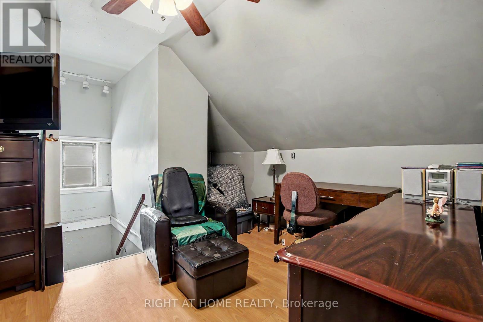 30 HOHNER AVENUE - 38