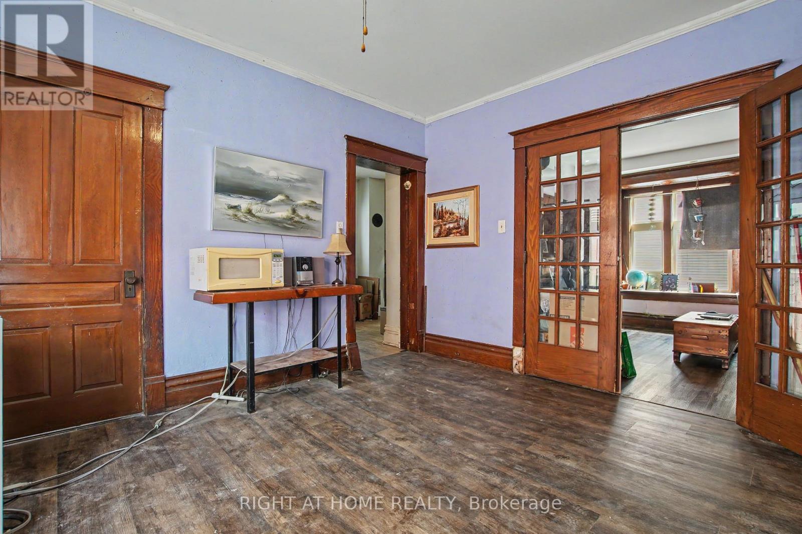 30 HOHNER AVENUE - 7