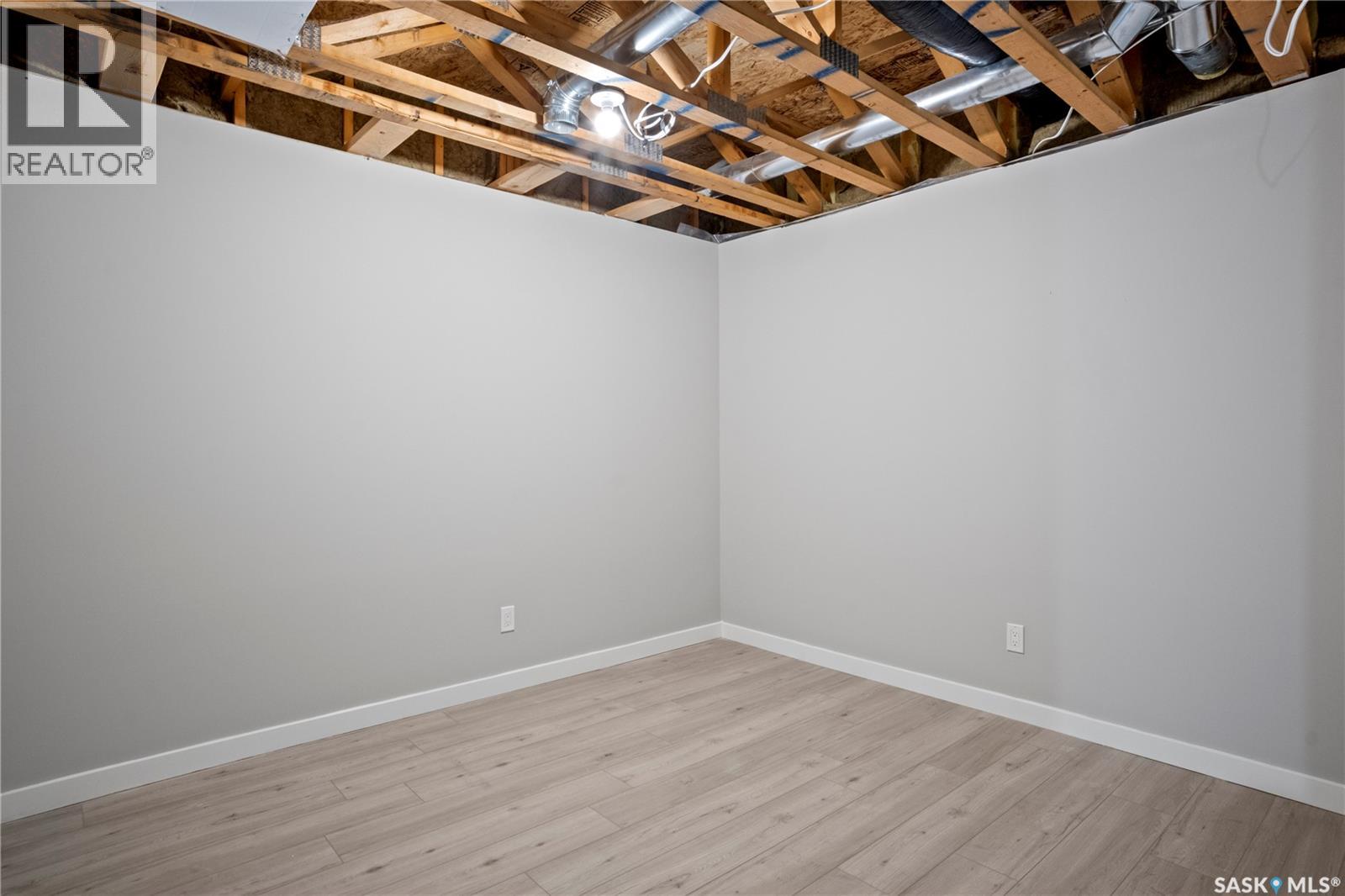 #110 4102 3rd AVENUE N - 23