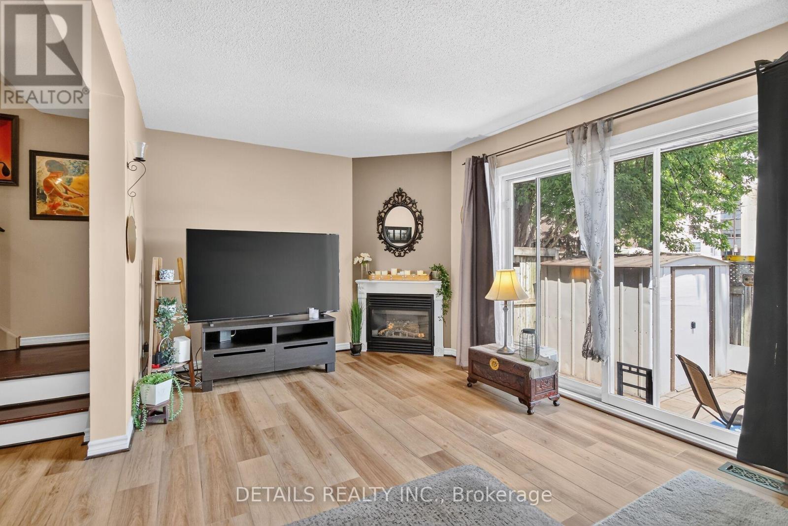 #- 1753 HEATHERINGTON ROAD - 13