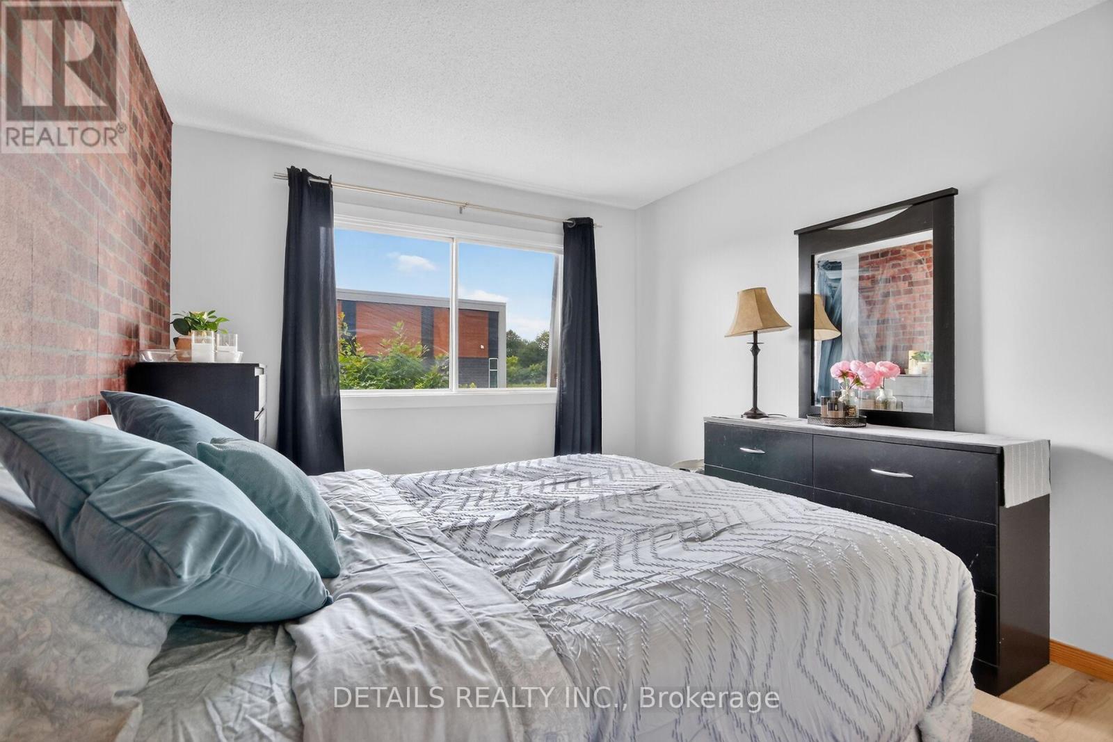 #- 1753 HEATHERINGTON ROAD - 16