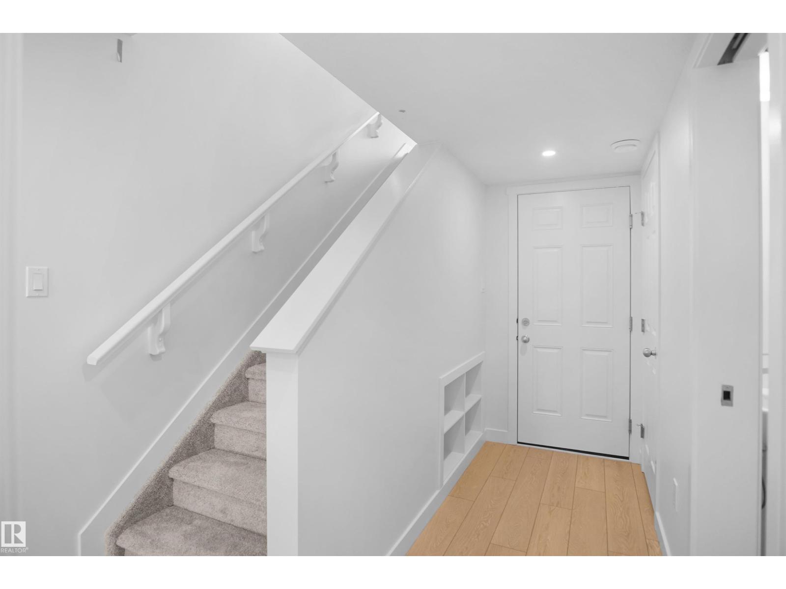 926 19 AV NW - 7