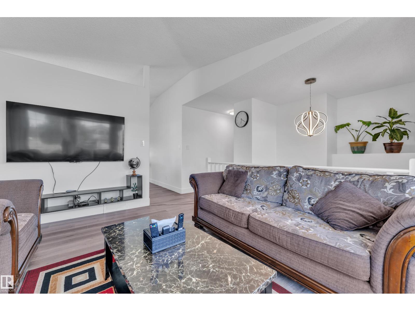 916 JORDAN CR NW - 11