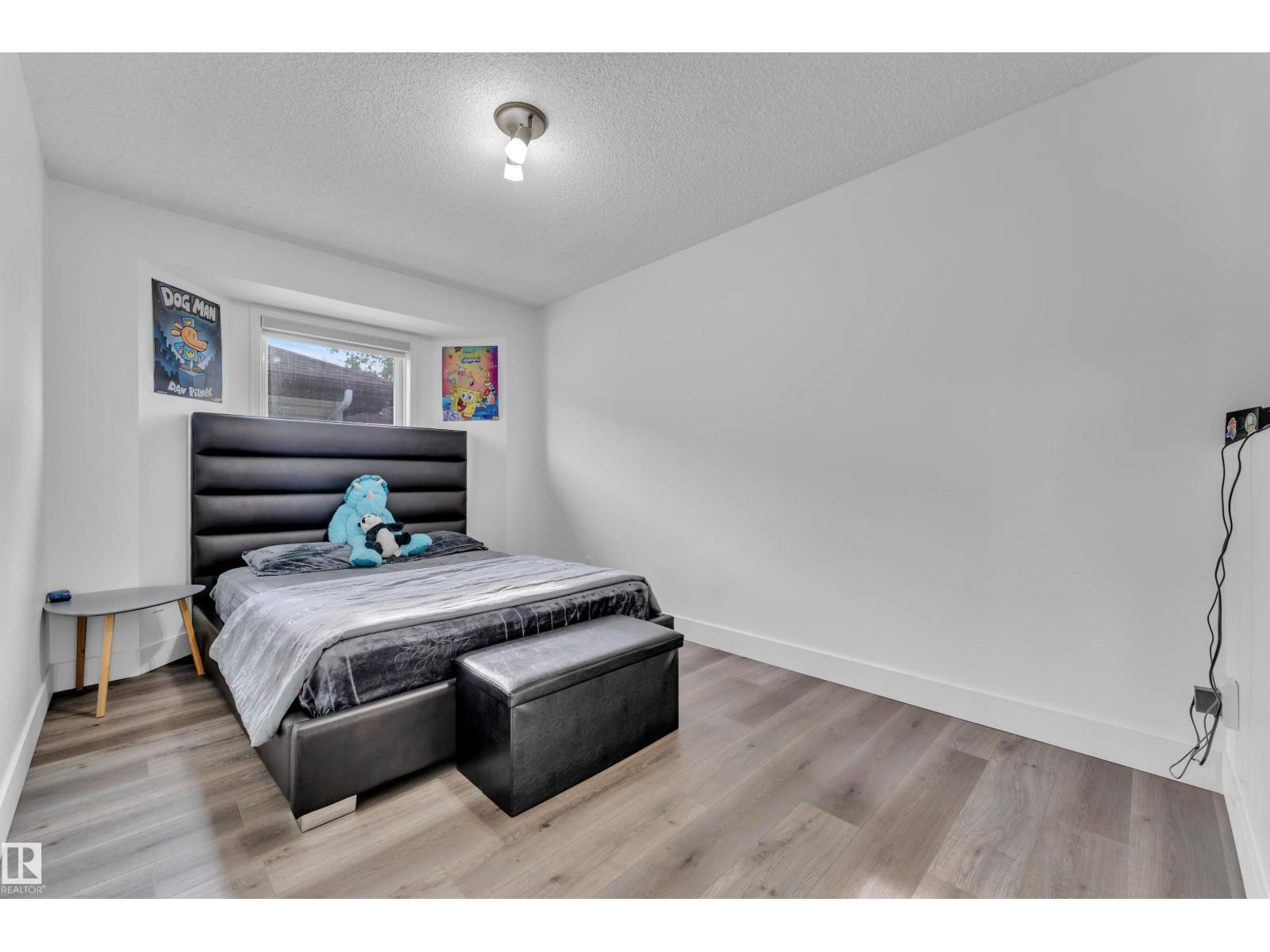 916 JORDAN CR NW - 27