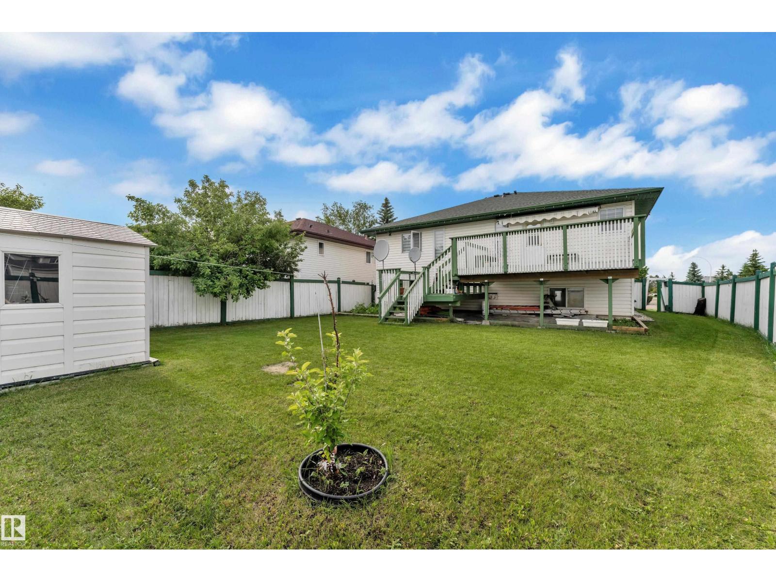 916 JORDAN CR NW - 41