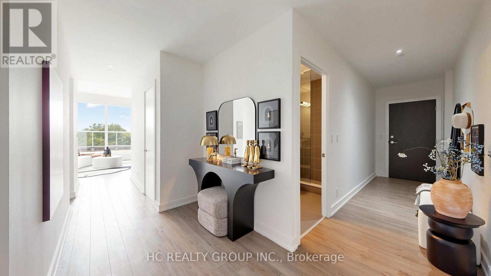 #701 6 PARKWOOD AVENUE - 28