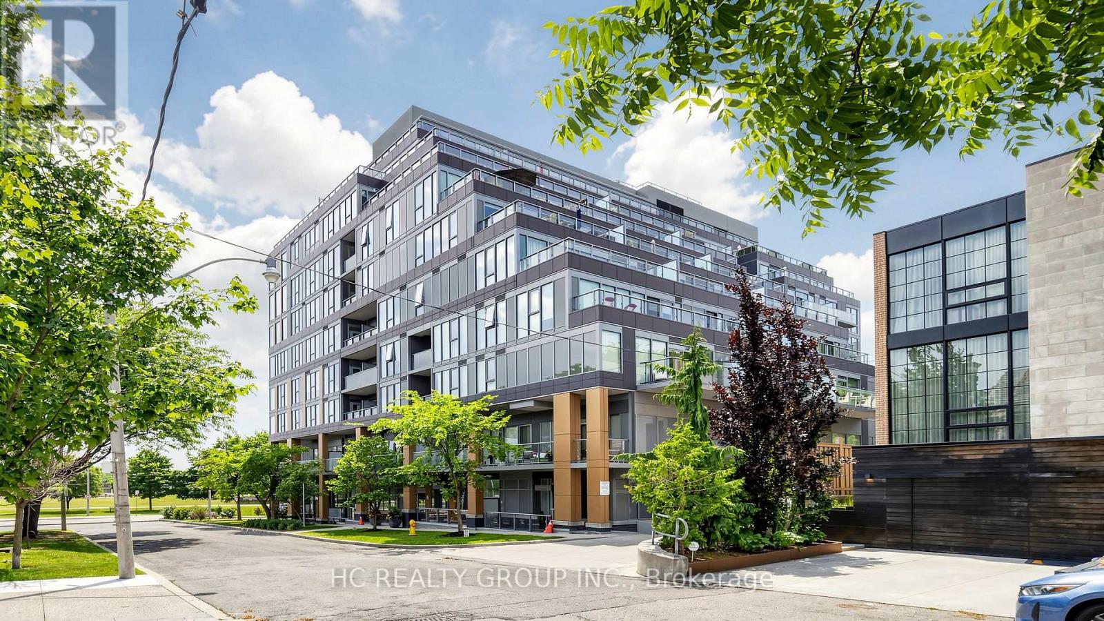 #701 6 PARKWOOD AVENUE - 3