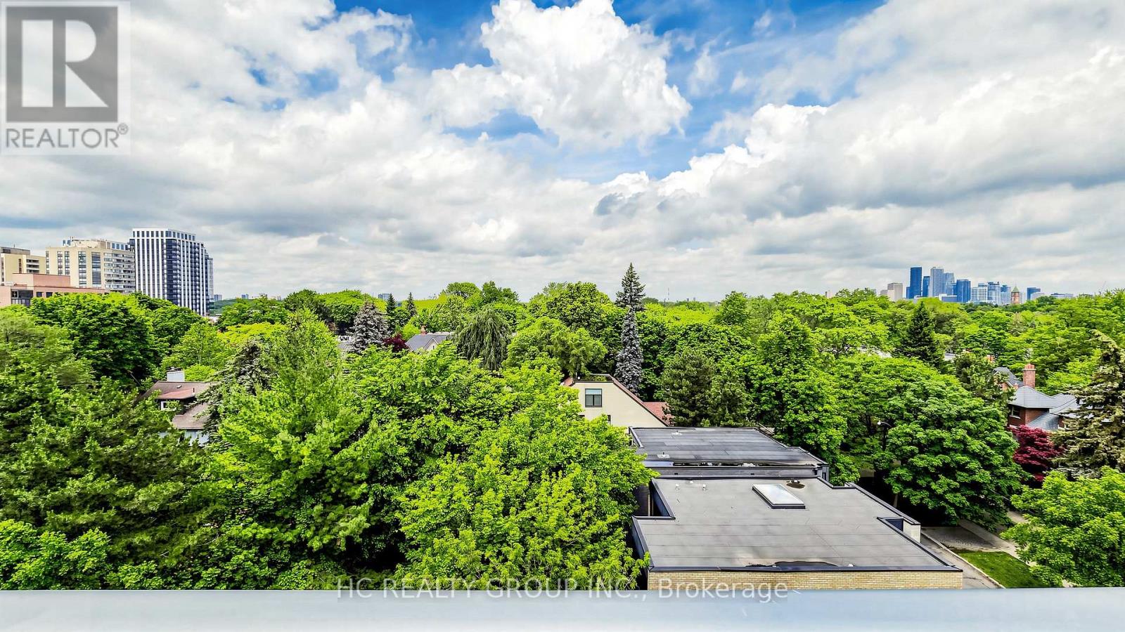 #701 6 PARKWOOD AVENUE - 33