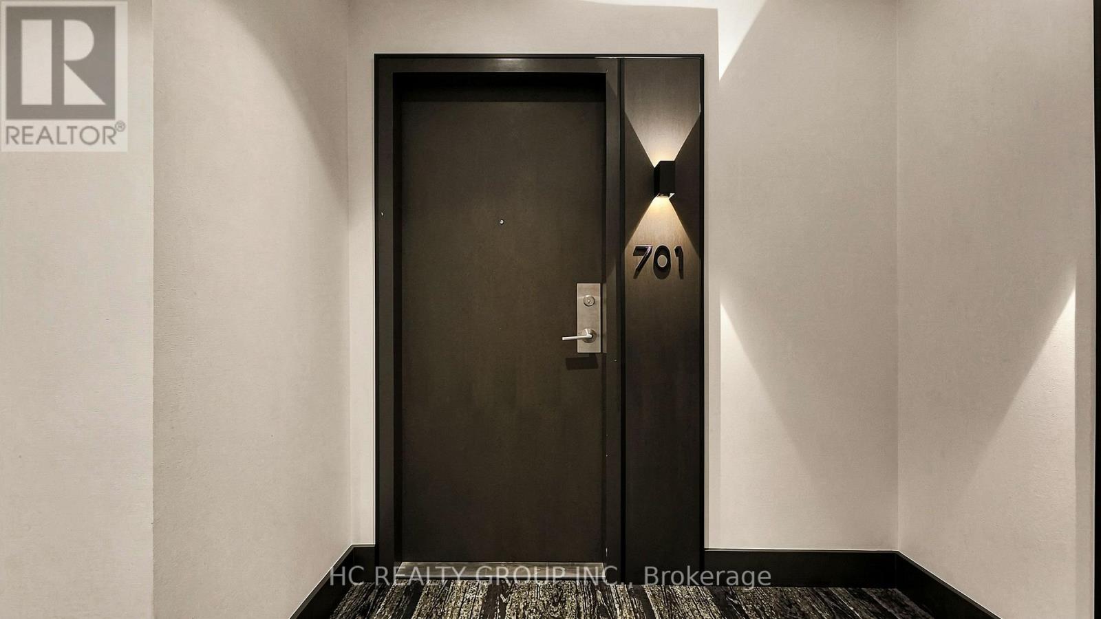 #701 6 PARKWOOD AVENUE - 9