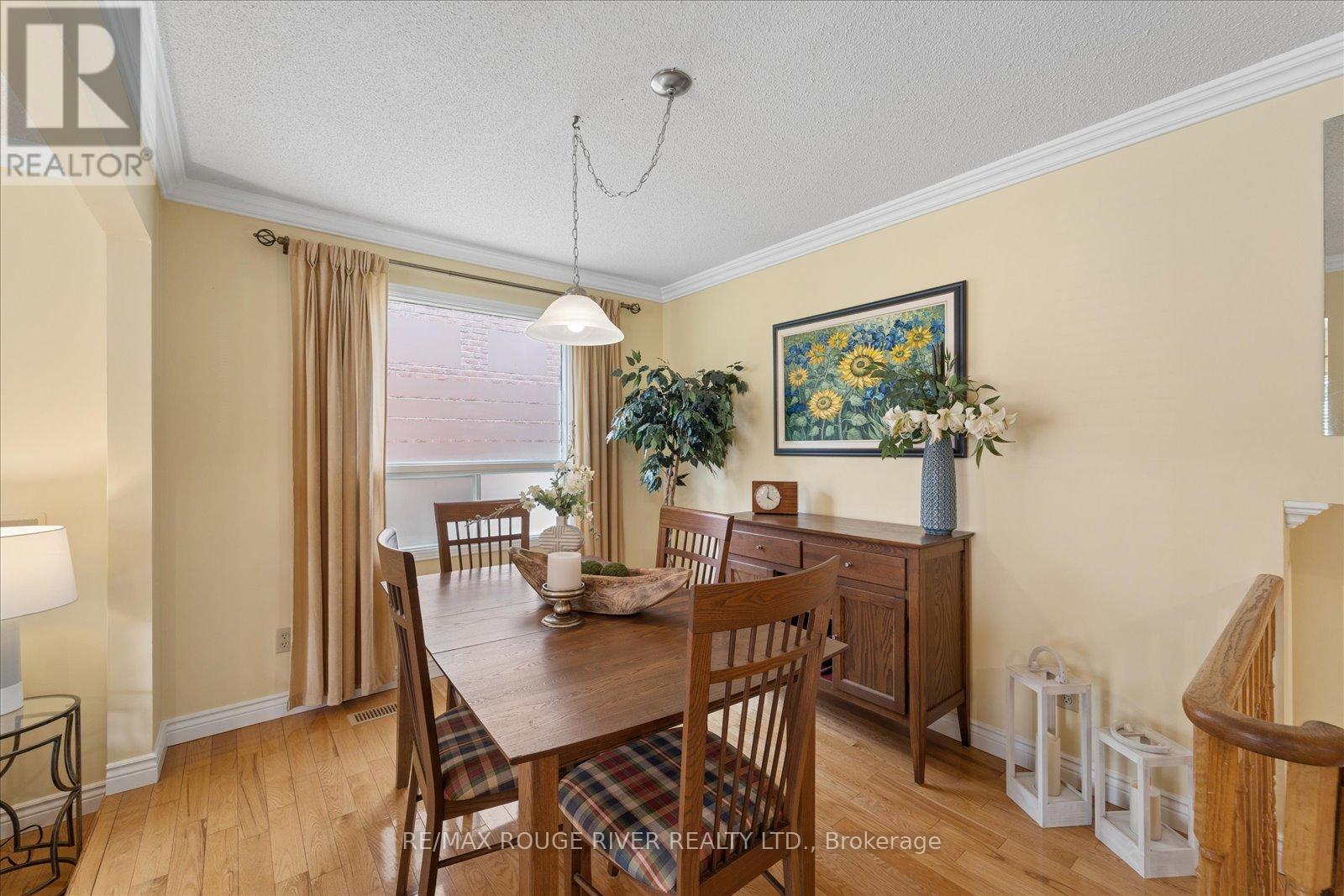 807 RED MAPLE COURT - 6