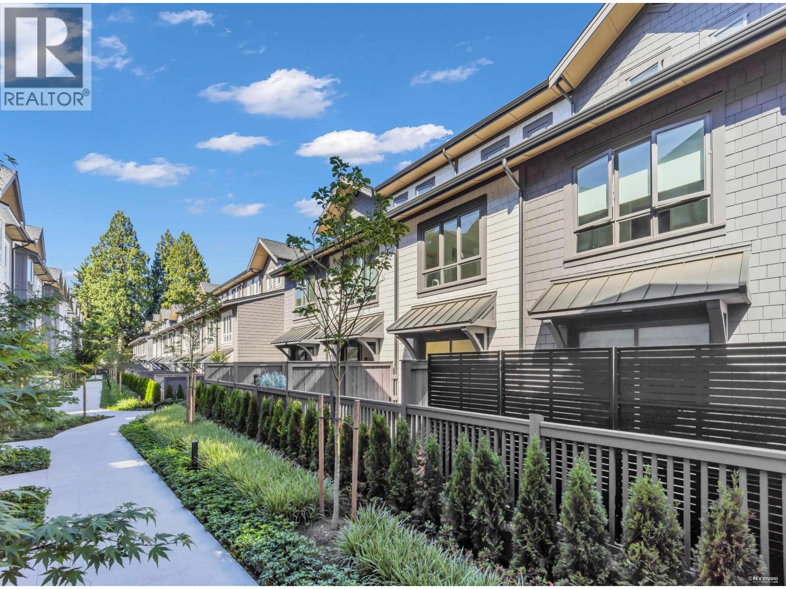 103 2320 EMERY COURT, North Vancouver