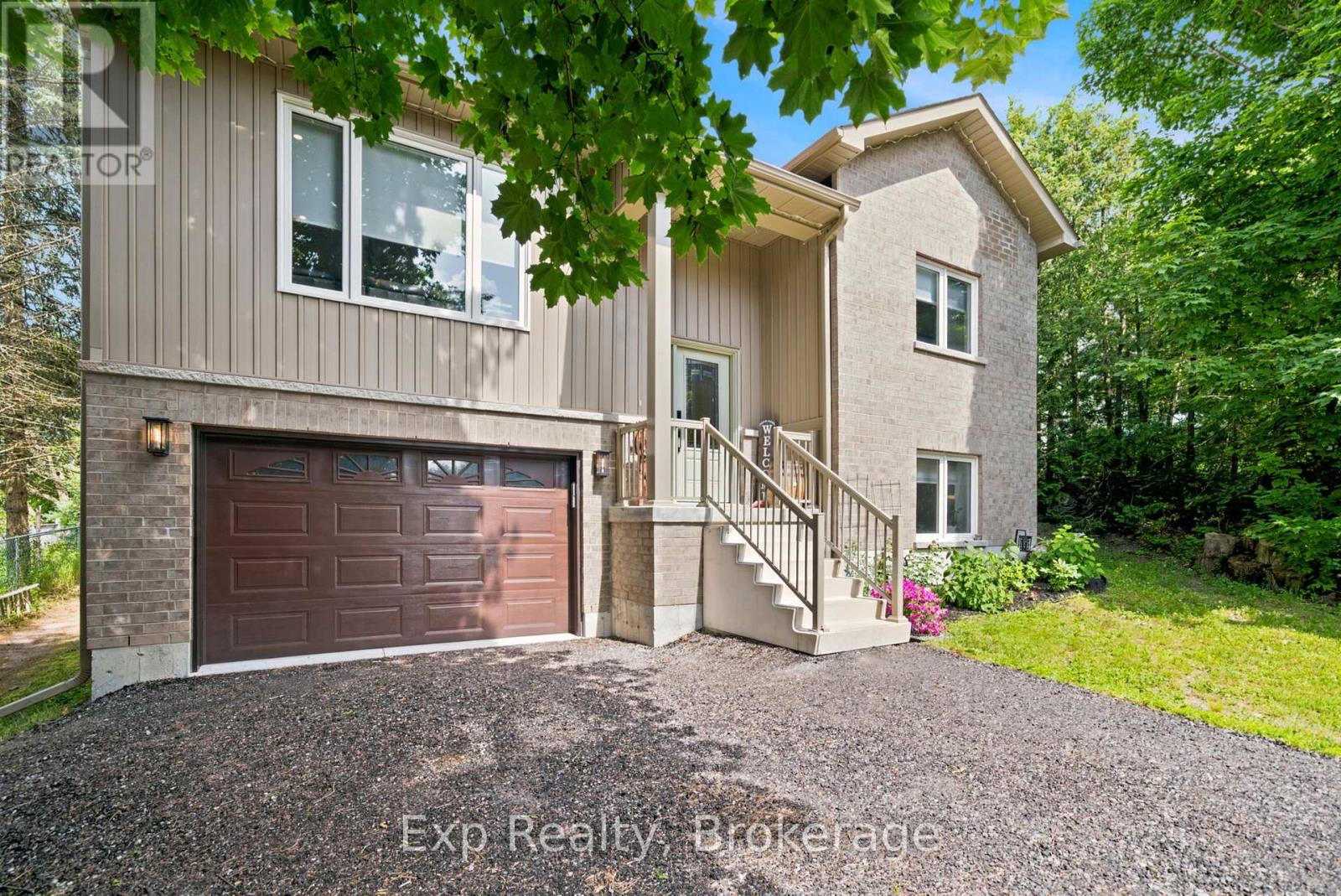 282 JOHN STREET - 2
