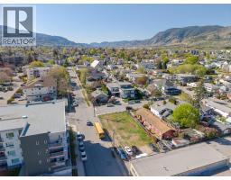 303 Nanaimo Avenue W, Penticton, BC V2A1N8 Photo 6