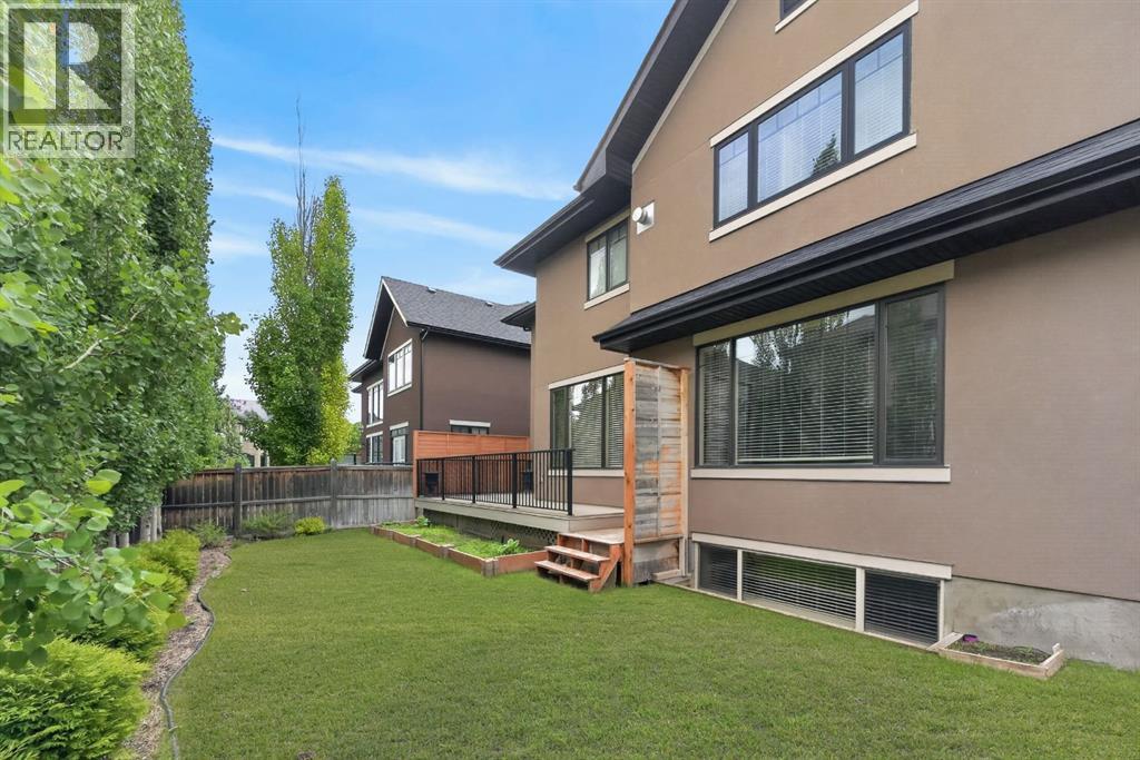 52 Wentworth Crescent SW - 44