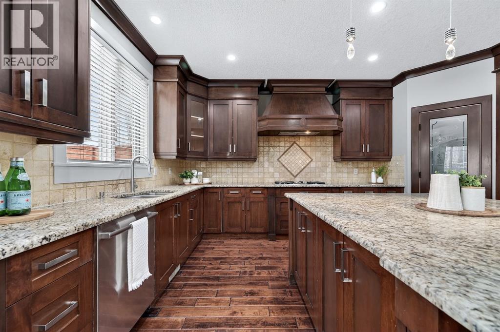 52 Wentworth Crescent SW - 13