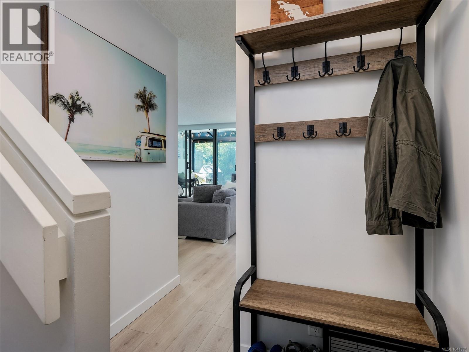 #103 327 Maitland St - 17