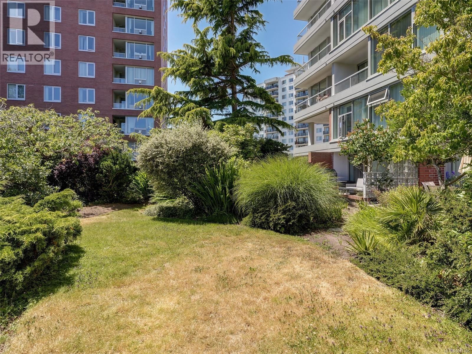 #103 327 Maitland St - 24