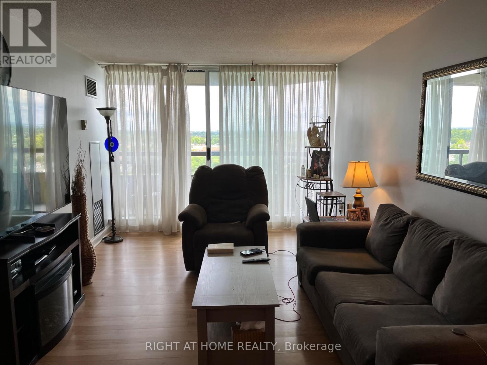 #1507 24 HANOVER ROAD - Image 11