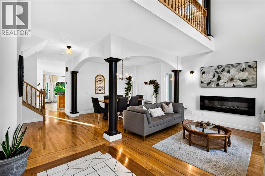 165 Strathlea Place SW - photo 3