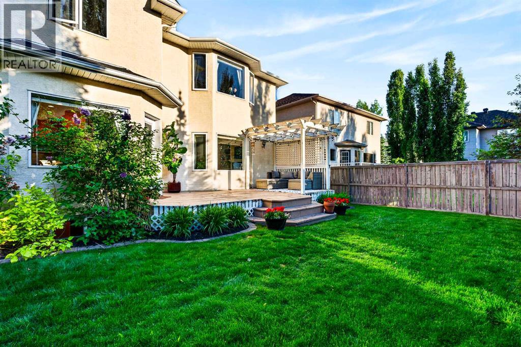 165 Strathlea Place SW — photo 43