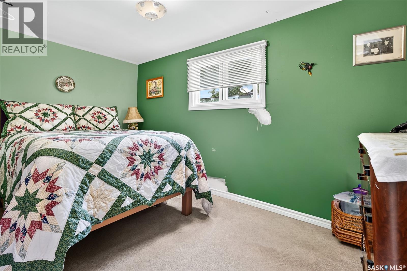 #B19 1455 9th AVENUE NE - 26