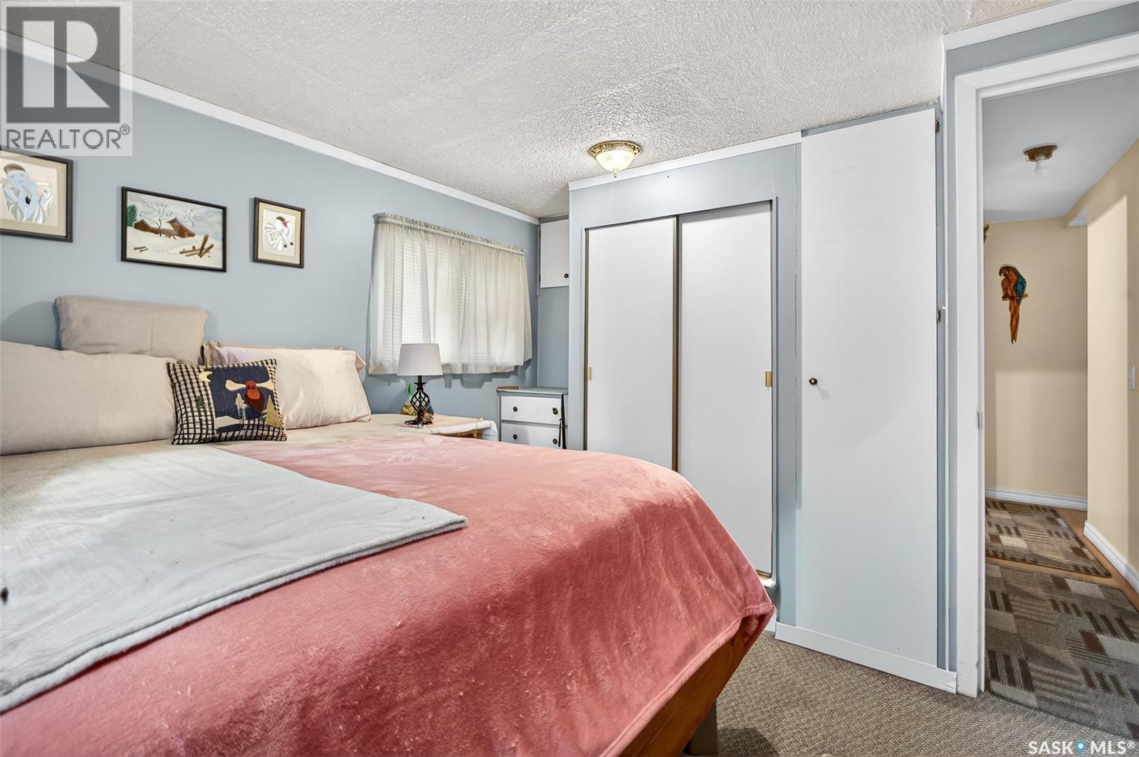 #B19 1455 9th AVENUE NE - 33