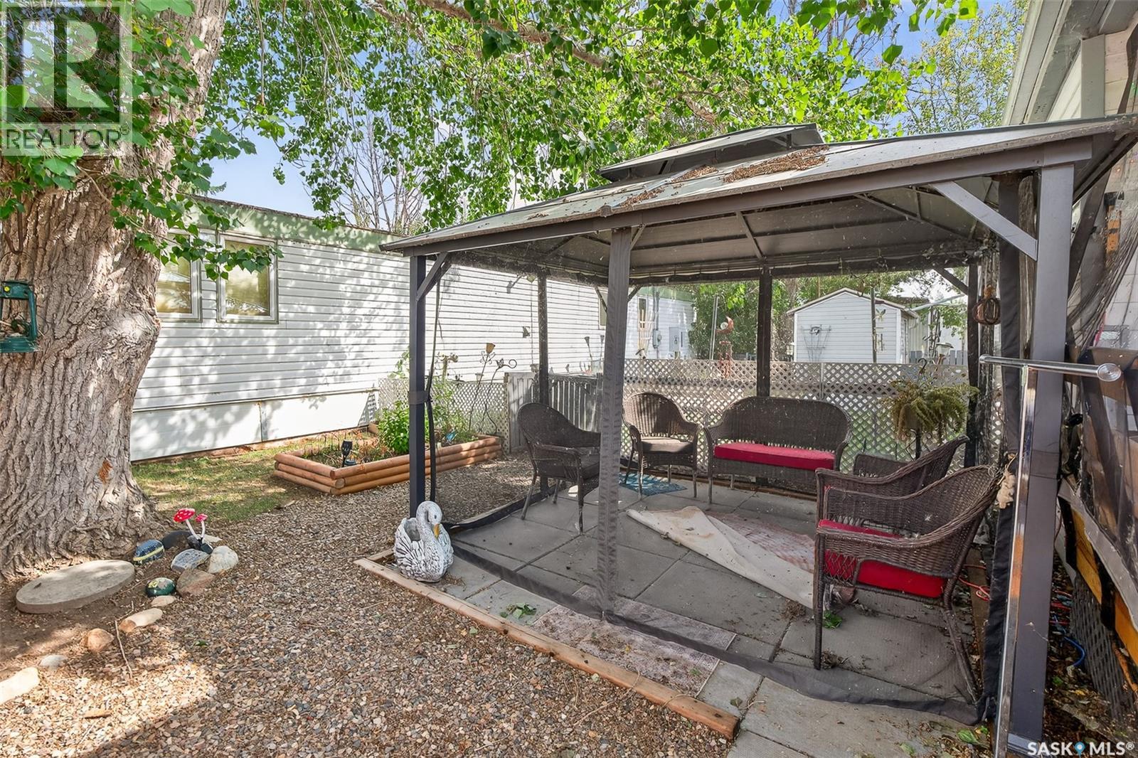 #B19 1455 9th AVENUE NE - 35