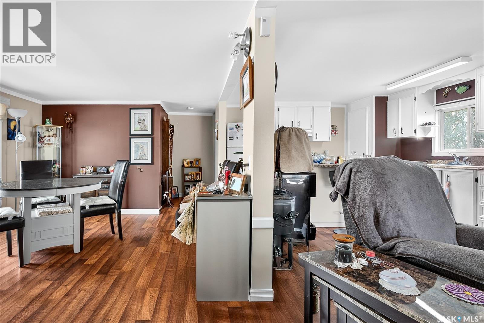 #B19 1455 9th AVENUE NE - 5