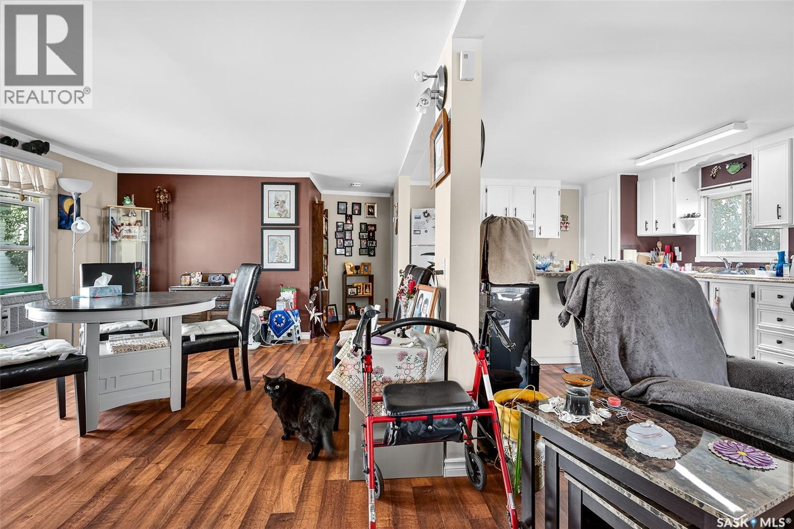 #B19 1455 9th AVENUE NE - 6
