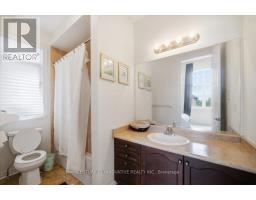 13 Royal West Drive, Brampton, ON L6X0Z8 Photo 25