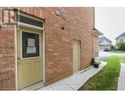 13 Royal West Drive, Brampton, ON L6X0Z8 Photo 30