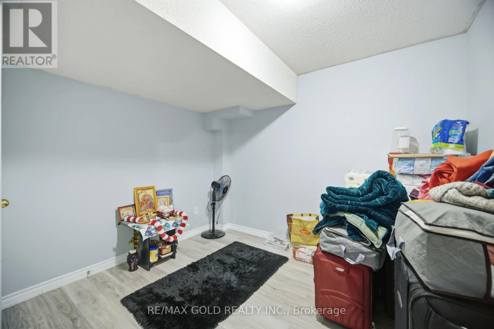 23 MILLSBOROUGH ROAD - 43