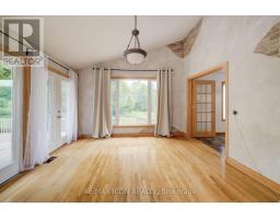 7298 8 Side Road W, Wellington North, ON N0G1A0 Photo 22