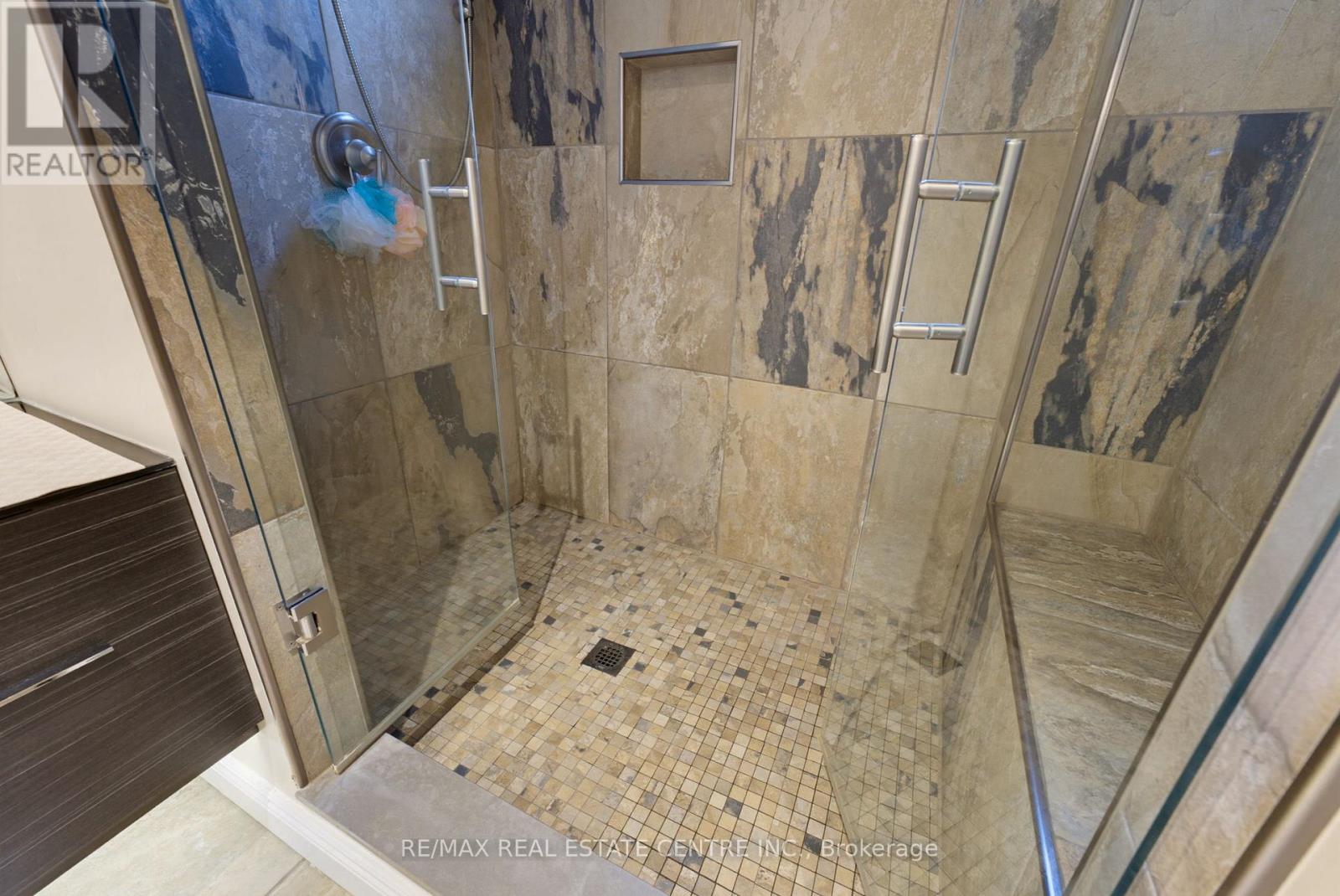 417 COOPER STREET - 36