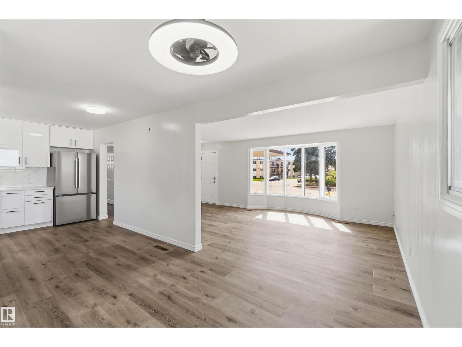 13303 58 ST NW - 19