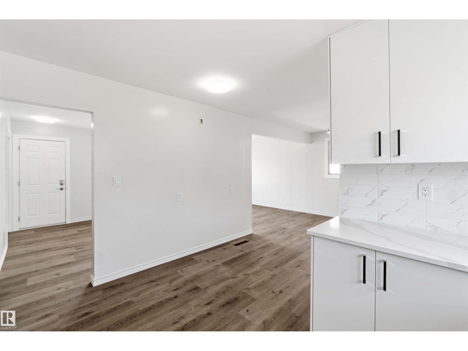 13303 58 ST NW - 21