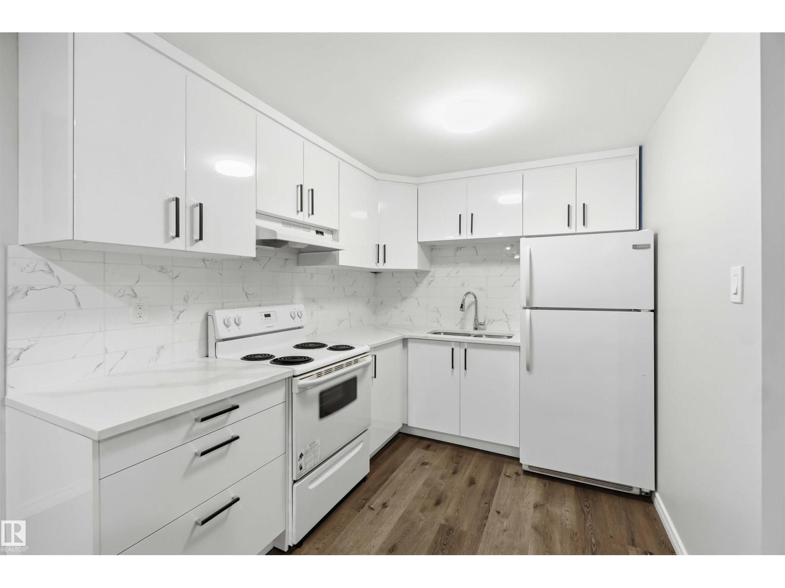 13303 58 ST NW - 44