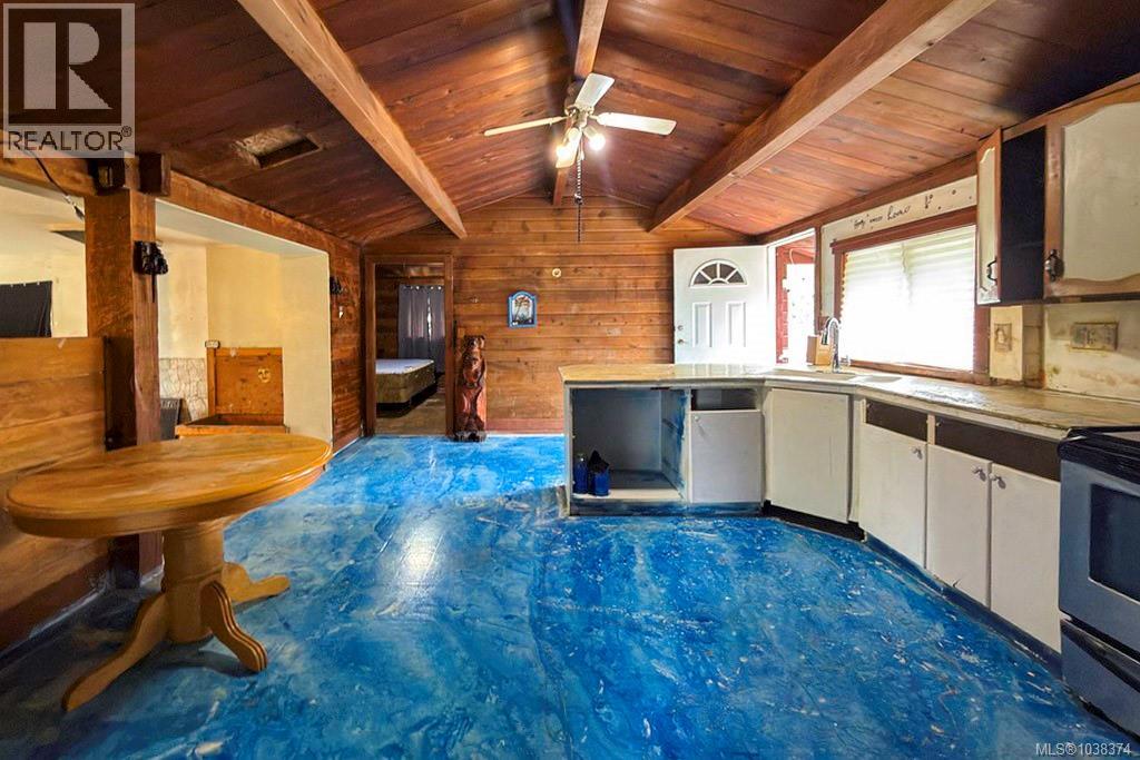 1621 Redwood St - 4