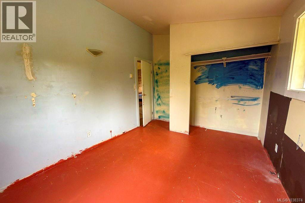 1621 Redwood St - 9