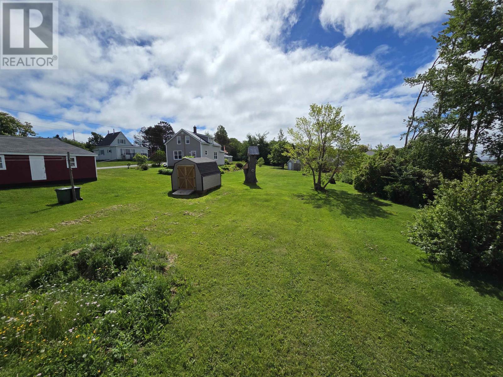 10 Sutherland Avenue - 2
