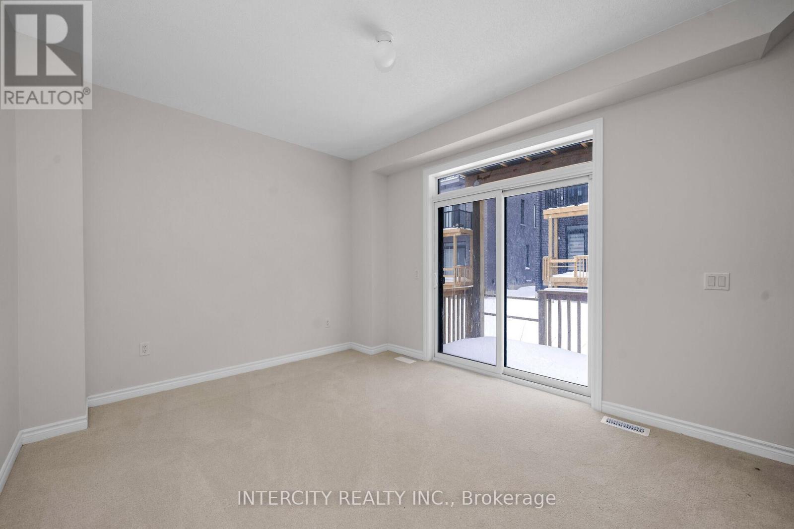 12 RADISSON STREET - 4