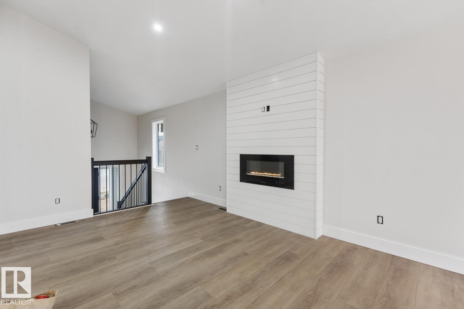 301 Fundy WY - 15