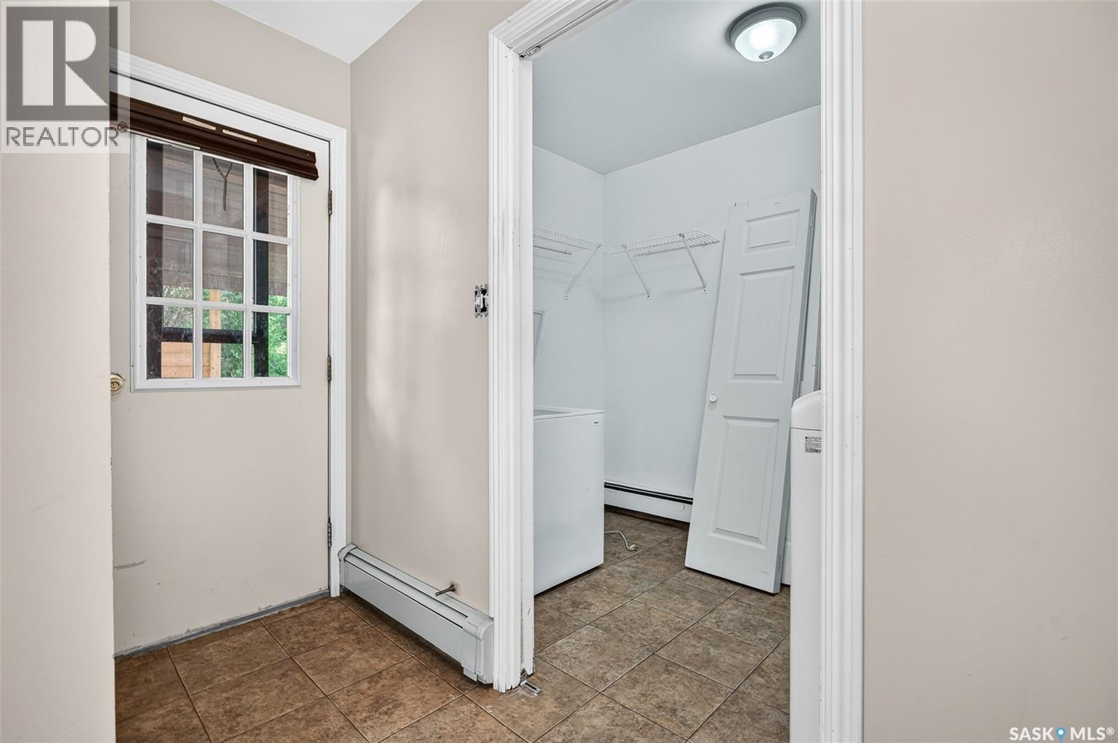 1309 Regal CRESCENT - 19