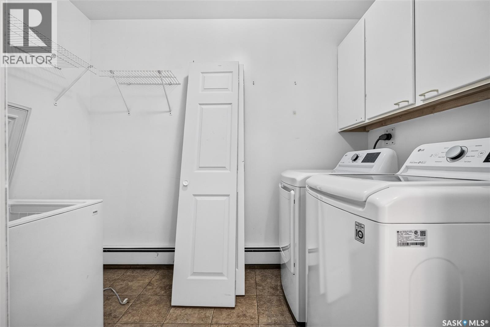 1309 Regal CRESCENT - 20