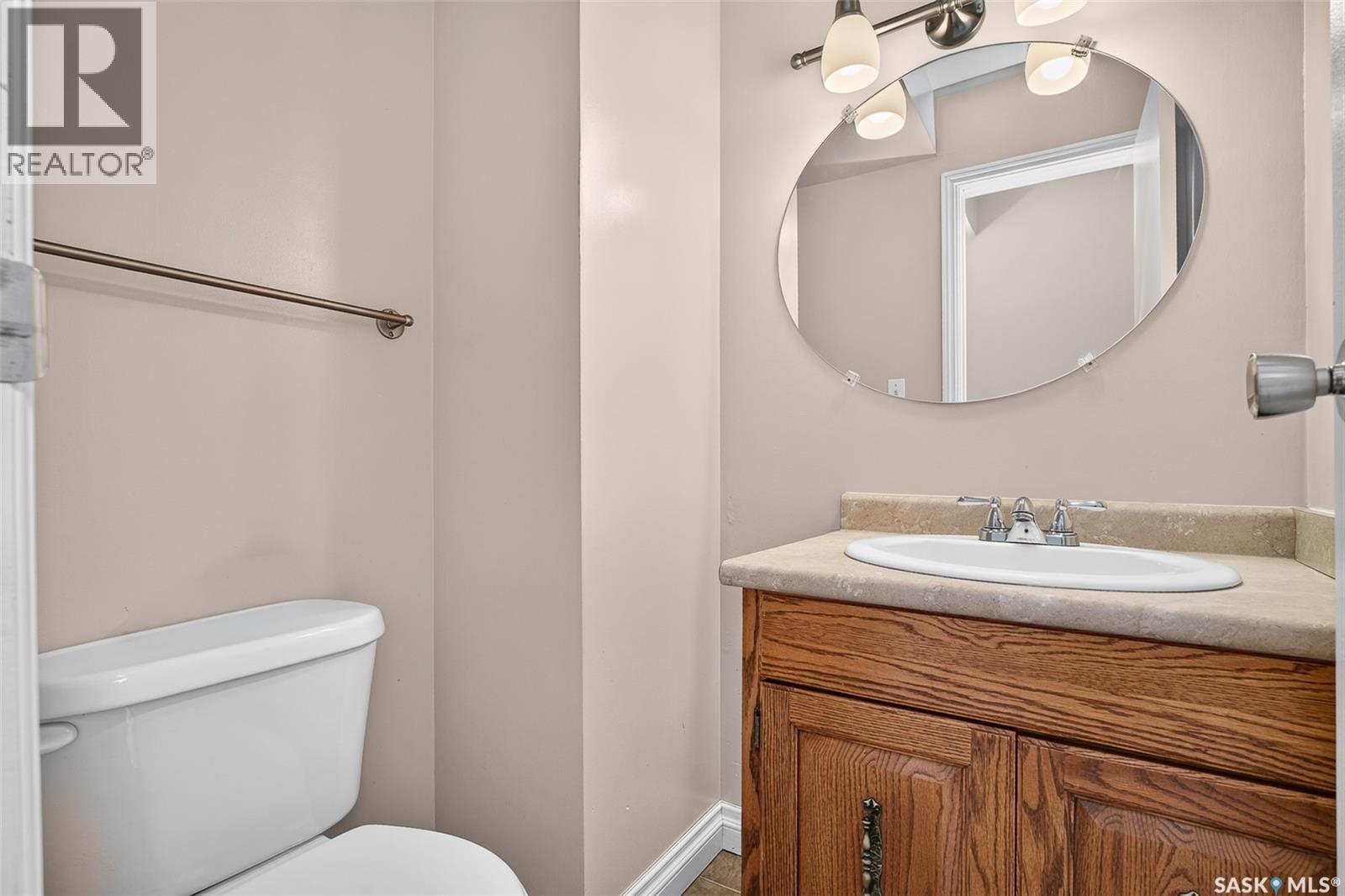 1309 Regal CRESCENT - 22