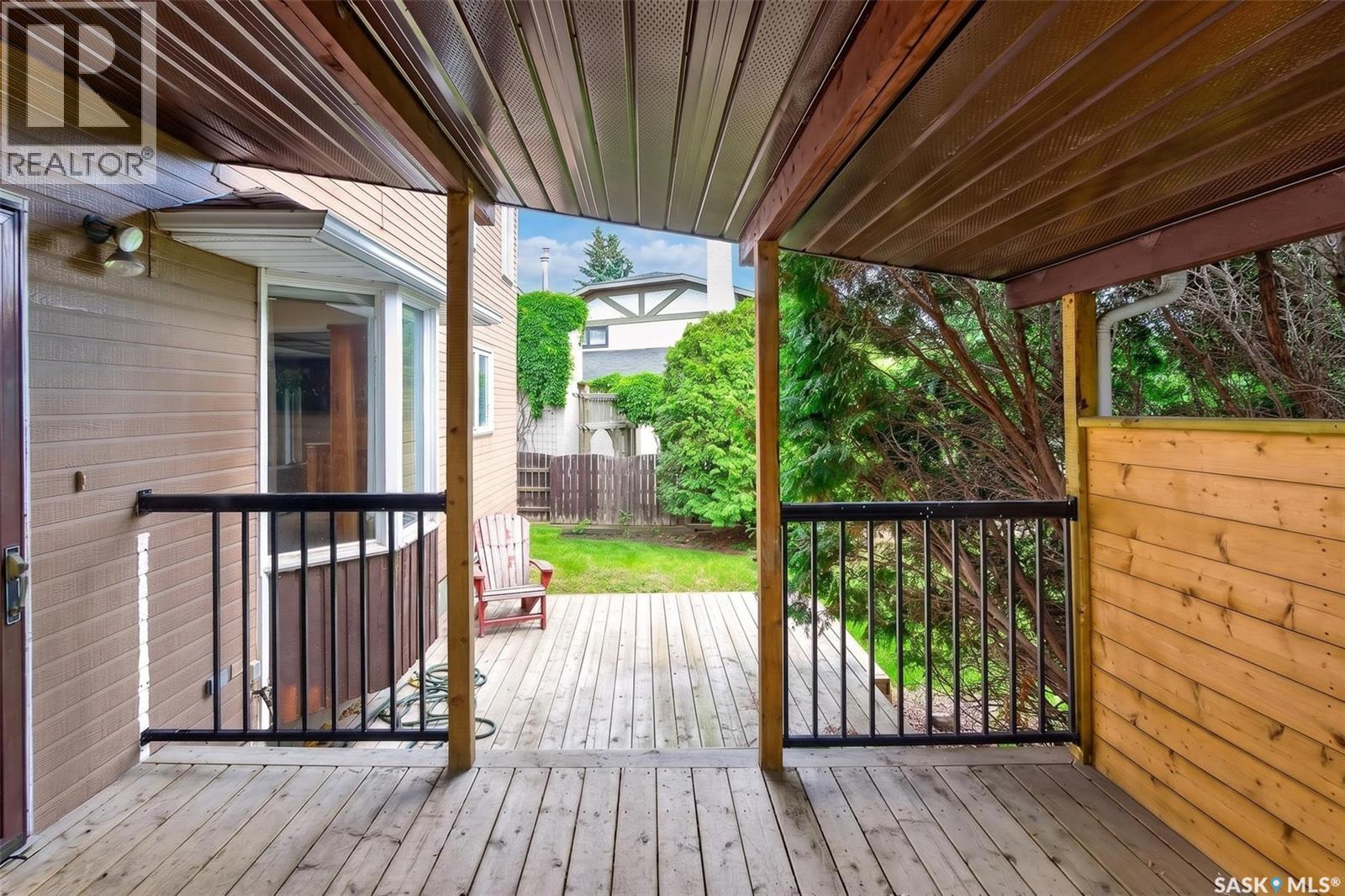1309 Regal CRESCENT - 52
